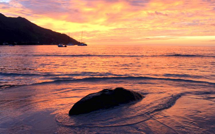 Anse Beau Vallon Beach - Seychelles