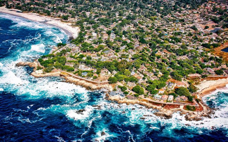 Carmel Beach - USA