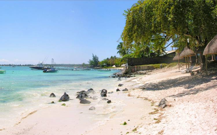 Grand Baie Beach - Mauritius