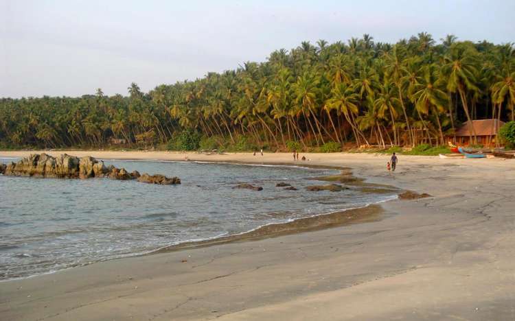 Kizhunna Ezhara Beach - India