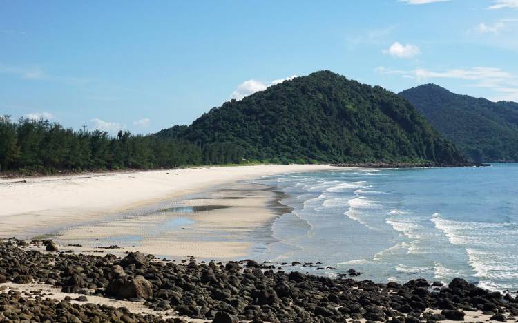 Minh Chau Beach