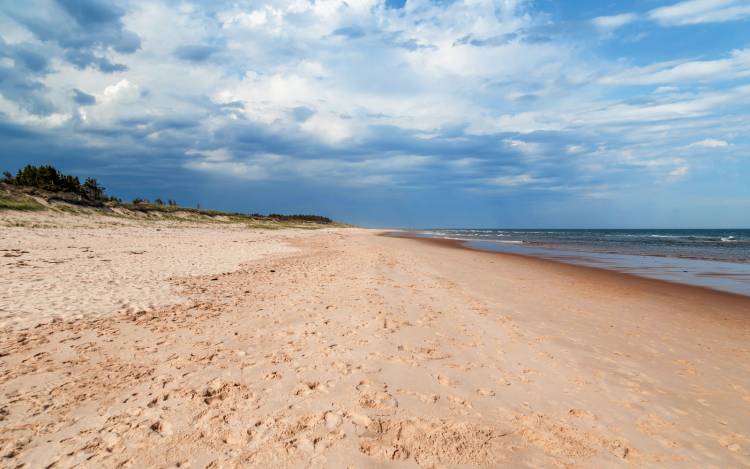 Singing Sands - Canada