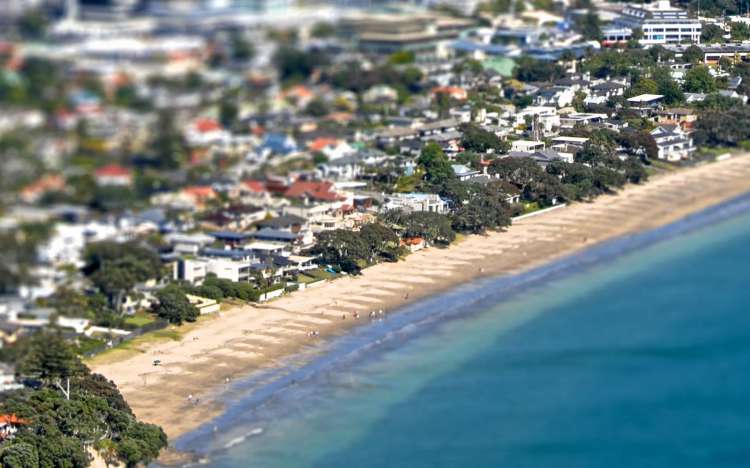 Takapuna Beach