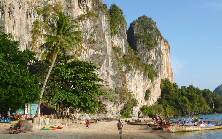 Tonsai Beach, Ao Nanag - Thailand