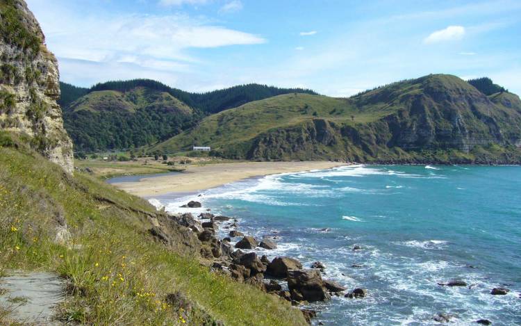 Waipatiki Beach